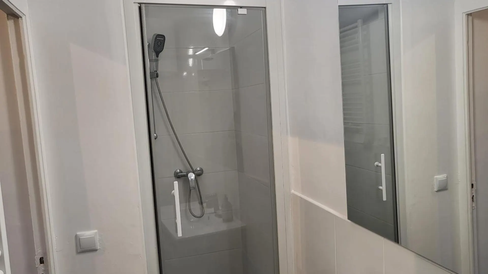Beautiful Studio Near The Old Port Marseille France
